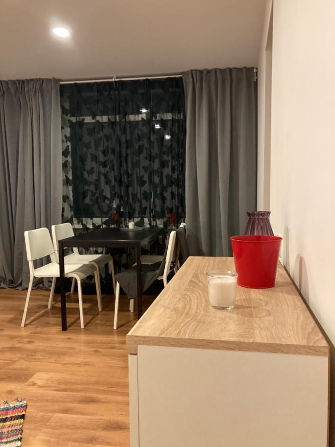 Apartamenti Zirnis แซซิส ภายนอก รูปภาพ