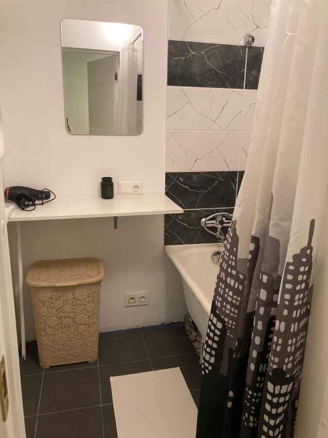 Apartamenti Zirnis แซซิส ภายนอก รูปภาพ